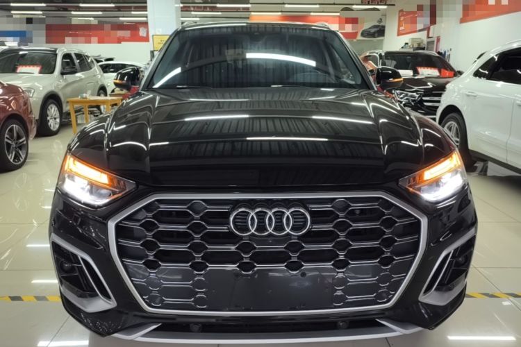 Used Audi Q5L 2022 40T Fashionable and Dynamic Model Front