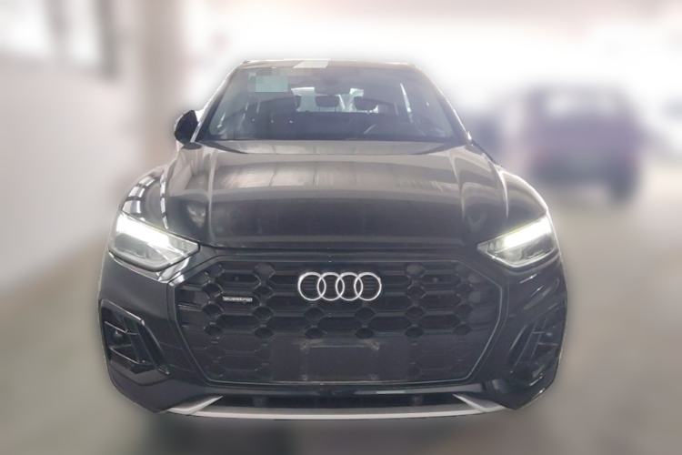 Used Audi Q5L 2022 40T Fashionable and Dynamic Model Front