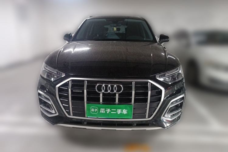 Used Audi Q5L 2022 40T Fashionable and Elegant Model Front