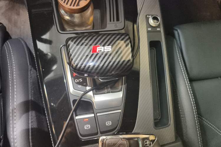 Used Audi Q5L 2022 Updated 40T Luxury Dynamic Edition Gear Lever
