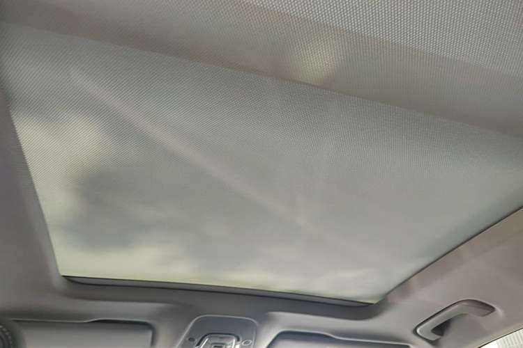 Used Audi Q5L 2022 Updated 45T Luxury Dynamic Version Headliner