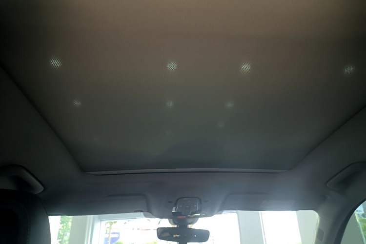 Used Audi Q5L 2022 Updated 45T Luxury Dynamic Version Headliner