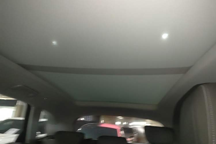 Used Audi Q5L 2022 Updated 45T Luxury Dynamic Version Headliner