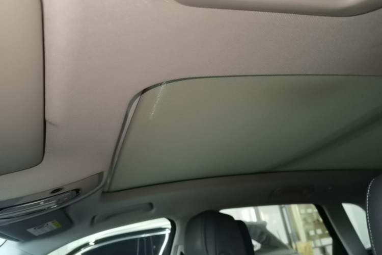 Used Audi Q5L 2022 Updated 45T Luxury Dynamic Version Headliner