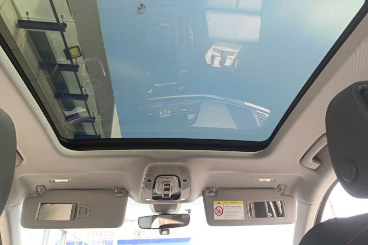 Used Audi Q5L 2022 Updated 40T Luxury Dynamic Edition Headliner