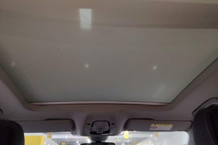 Used Audi Q5L 2022 Updated Version 40T Luxury Elegant Edition Headliner