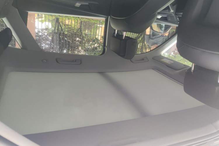 Used Audi Q5L 2022 Updated 40T Luxury Dynamic Edition Headliner