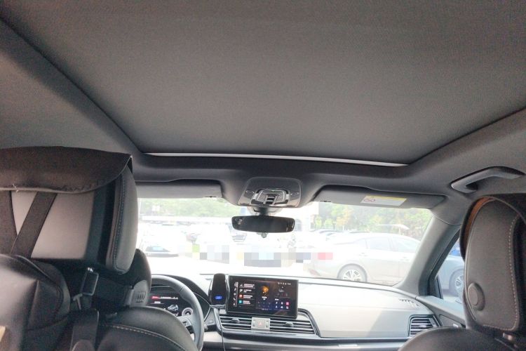 Used Audi Q5L 2022 Updated 40T Luxury Dynamic Edition Headliner