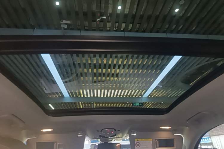 Used Audi Q5L 2022 45T Luxury Elegant Model Headliner