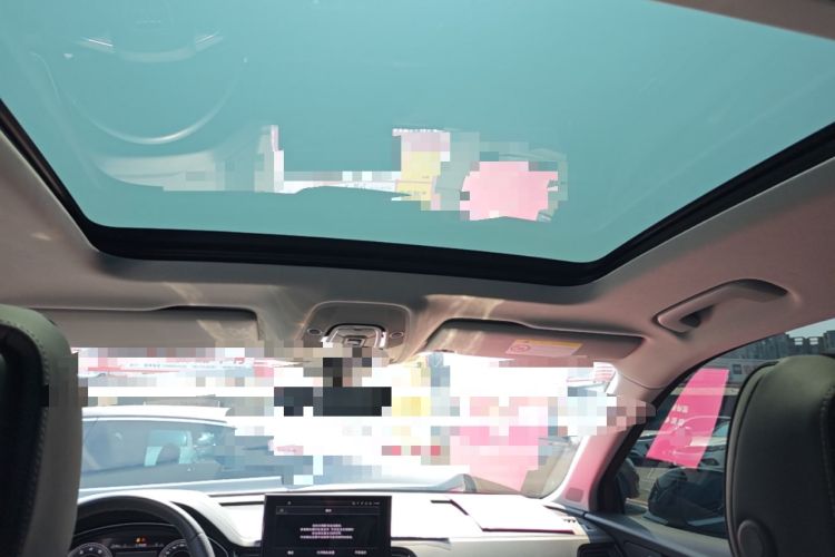 Used Audi Q5L 2022 Updated 45T Luxury Dynamic Version Headliner