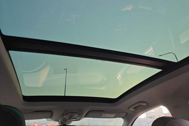 Used Audi Q5L 2022 45T Luxury Dynamic Model Headliner