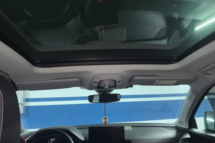 Used Audi Q5L 2022 Updated 45T Luxury Dynamic Version Headliner