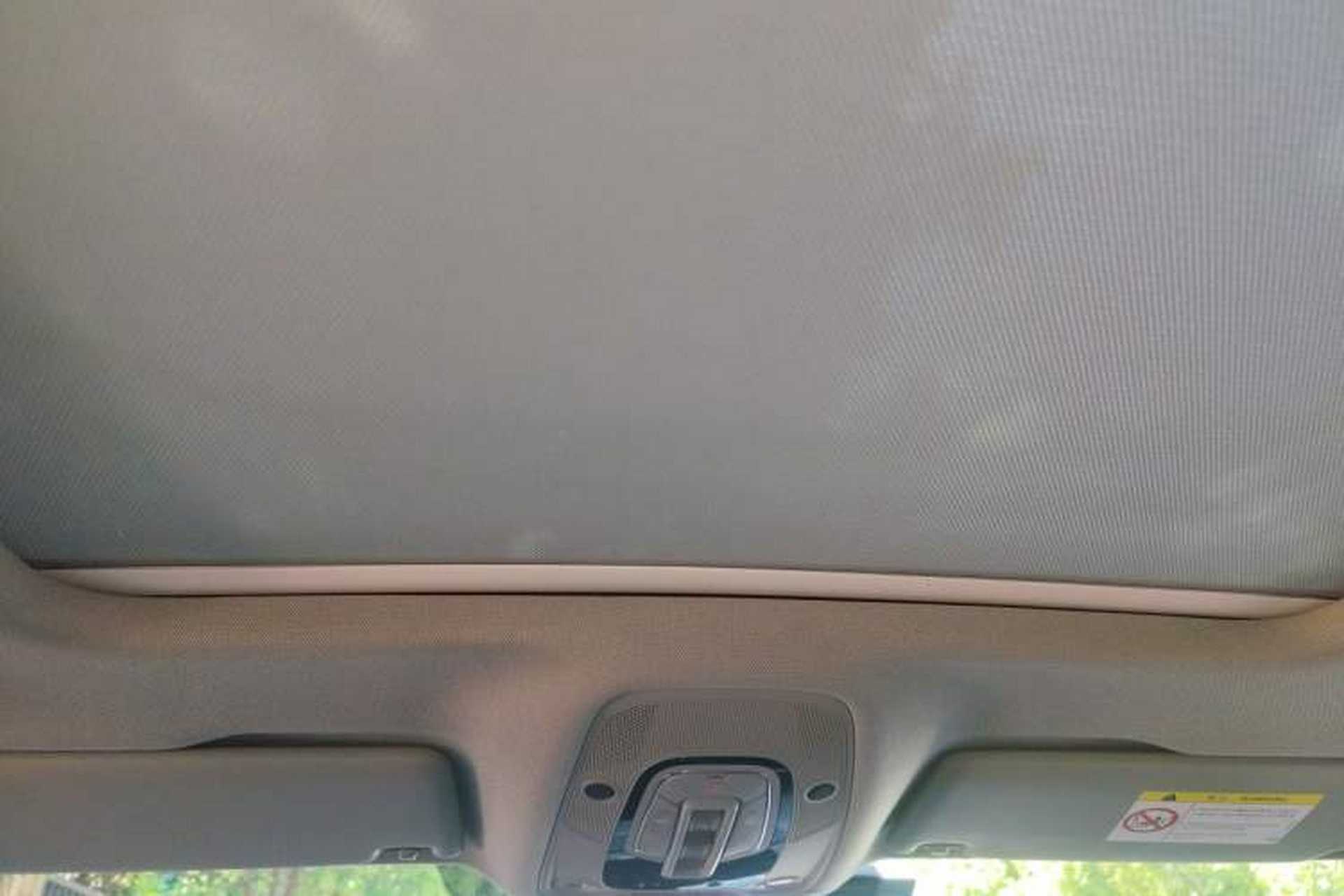 Used Audi Q5L 2022 40T Luxury Dynamic Model Headliner