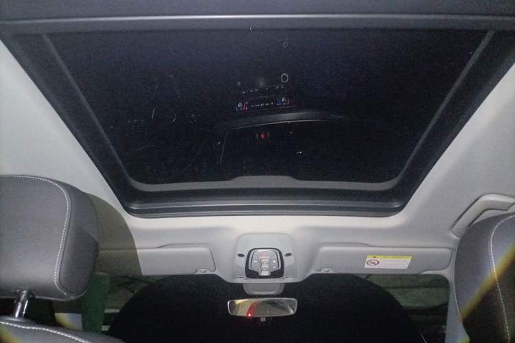 Used Audi Q5L 2022 40T Fashionable and Dynamic Model Headliner