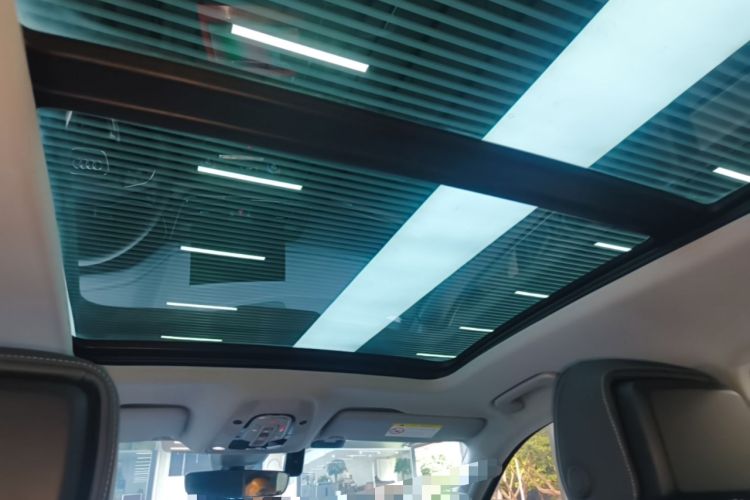 Used Audi Q5L 2022 Updated 45T Luxury Dynamic Version Headliner