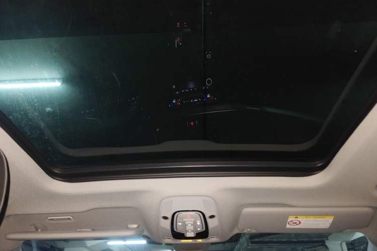 Used Audi Q5L 2022 45T Luxury Dynamic Model Headliner