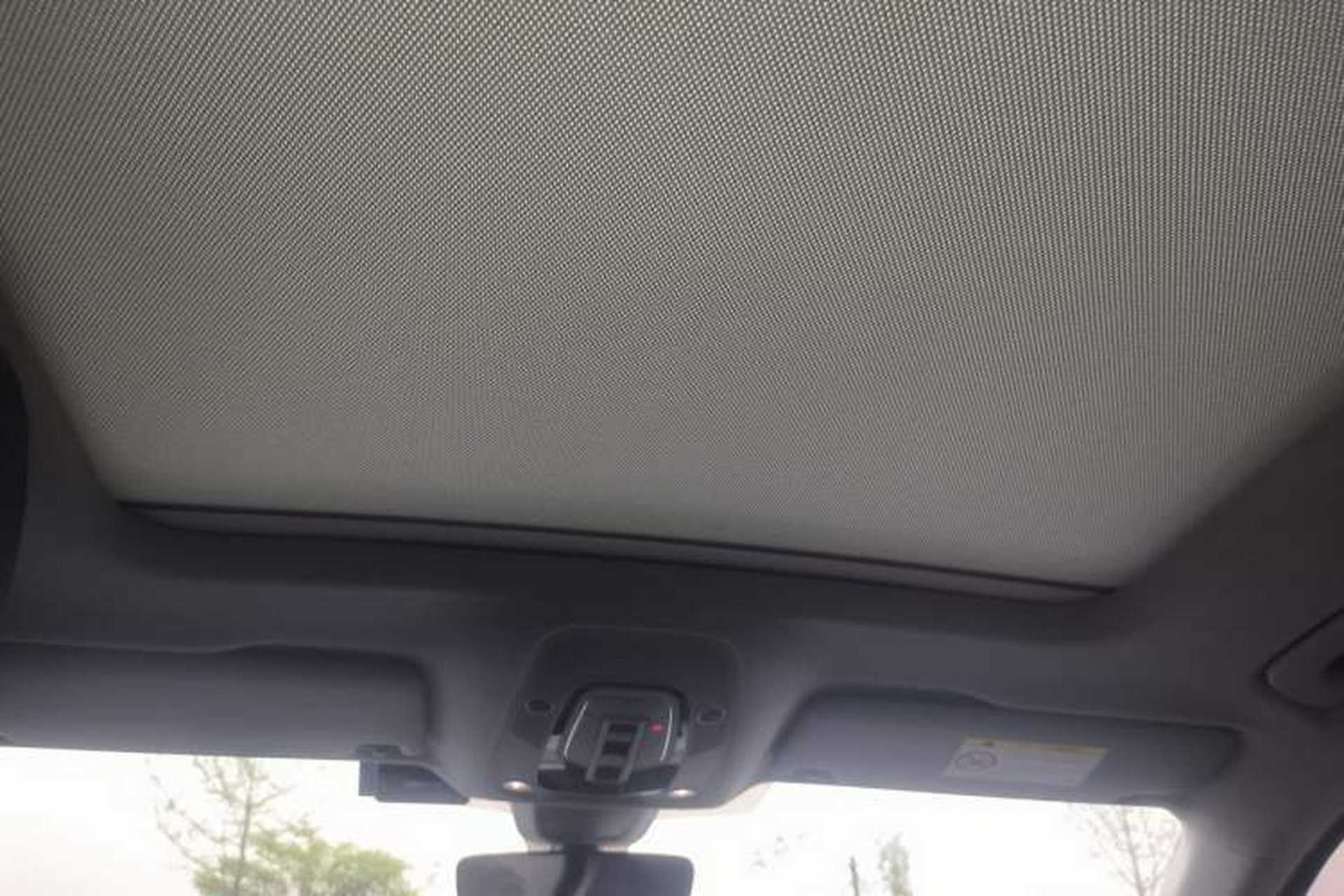 Used Audi Q5L 2022 Updated 40T Luxury Dynamic Edition Headliner