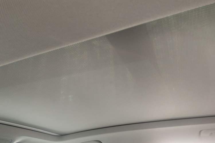 Used Audi Q5L 2022 Updated 45T Luxury Dynamic Version Headliner
