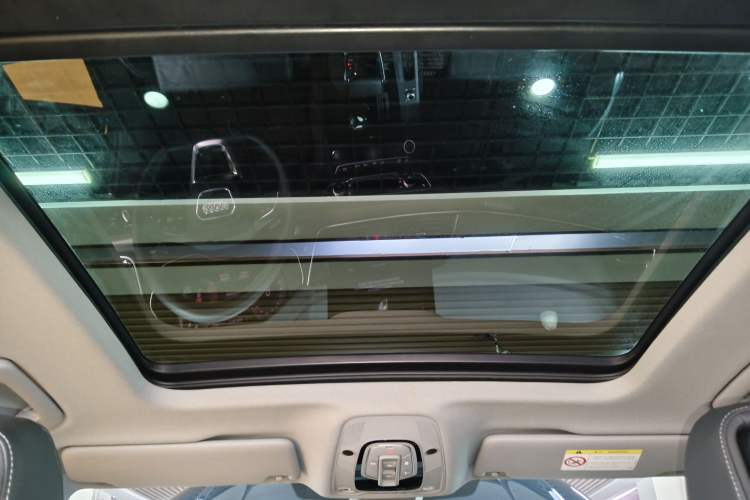 Used Audi Q5L 2022 Updated 40T Luxury Dynamic Edition Headliner