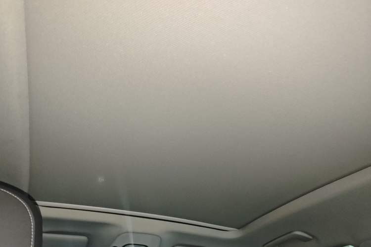 Used Audi Q5L 2022 40T Luxury Elegant Model Headliner
