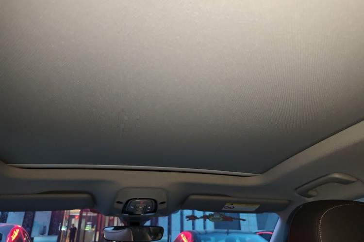 Used Audi Q5L 2022 40T Fashionable and Elegant Model Headliner