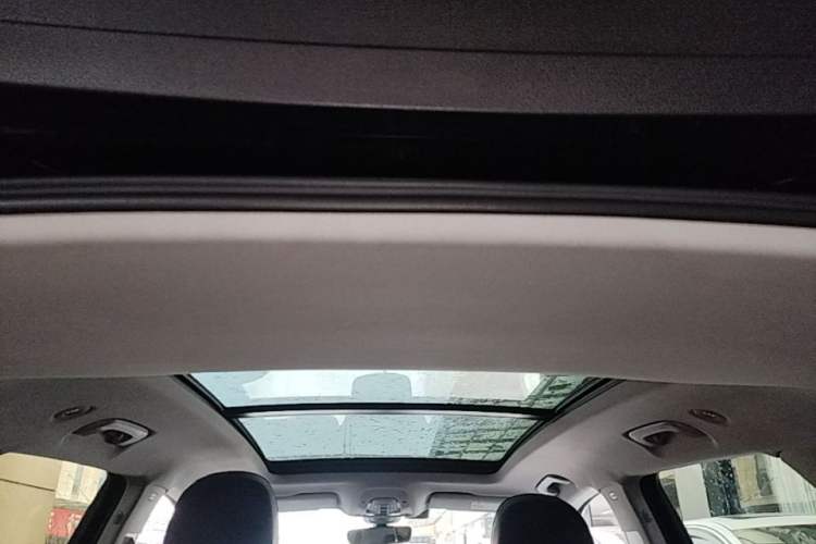 Used Audi Q5L 2022 45T Luxury Dynamic Model Headliner