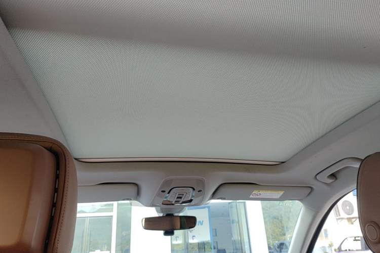 Used Audi Q5L 2022 Updated 40T Luxury Dynamic Edition Headliner