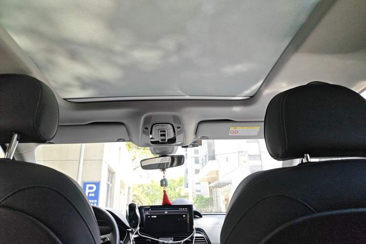 Used Audi Q5L 2022 40T RS Package Performance Model Headliner