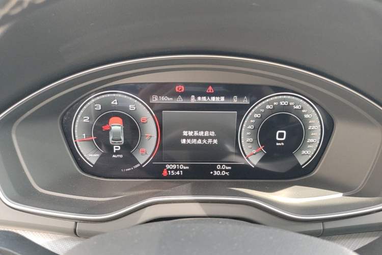 Used Audi Q5L 2022 40T Luxury Dynamic Model Instrument Cluster