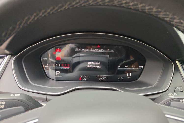 Used Audi Q5L 2022 Updated 40T Luxury Dynamic Edition Instrument Cluster