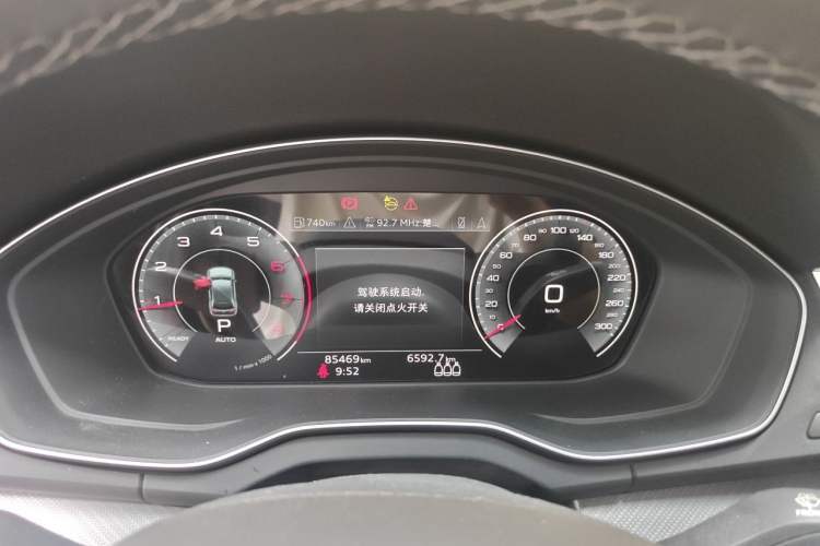 Used Audi Q5L 2022 40T Luxury Dynamic Model Instrument Cluster