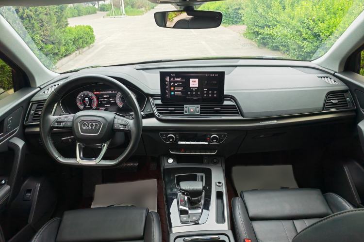 Used Audi Q5L 2022 Updated 40T Luxury Dynamic Edition Interior 1