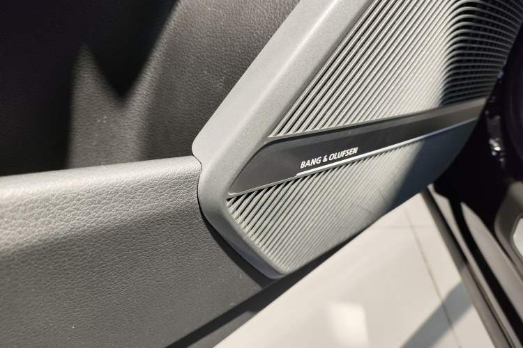 Used Audi Q5L 2022 Updated 40T Luxury Dynamic Edition Interior 1