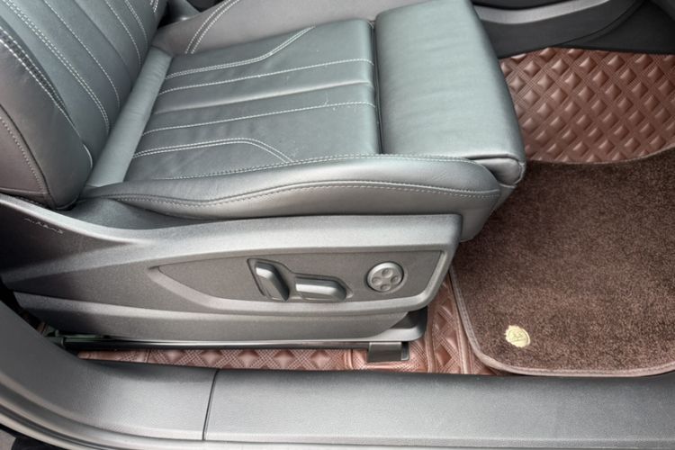 Used Audi Q5L 2022 45T Luxury Dynamic Model Interior 10