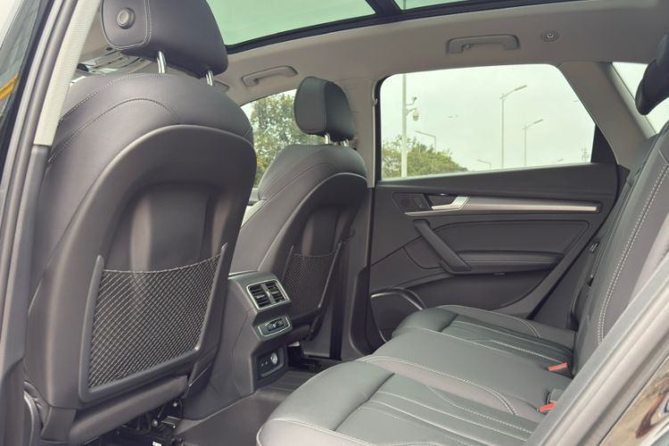 Used Audi Q5L 2022 Updated 40T Luxury Dynamic Edition Interior 2