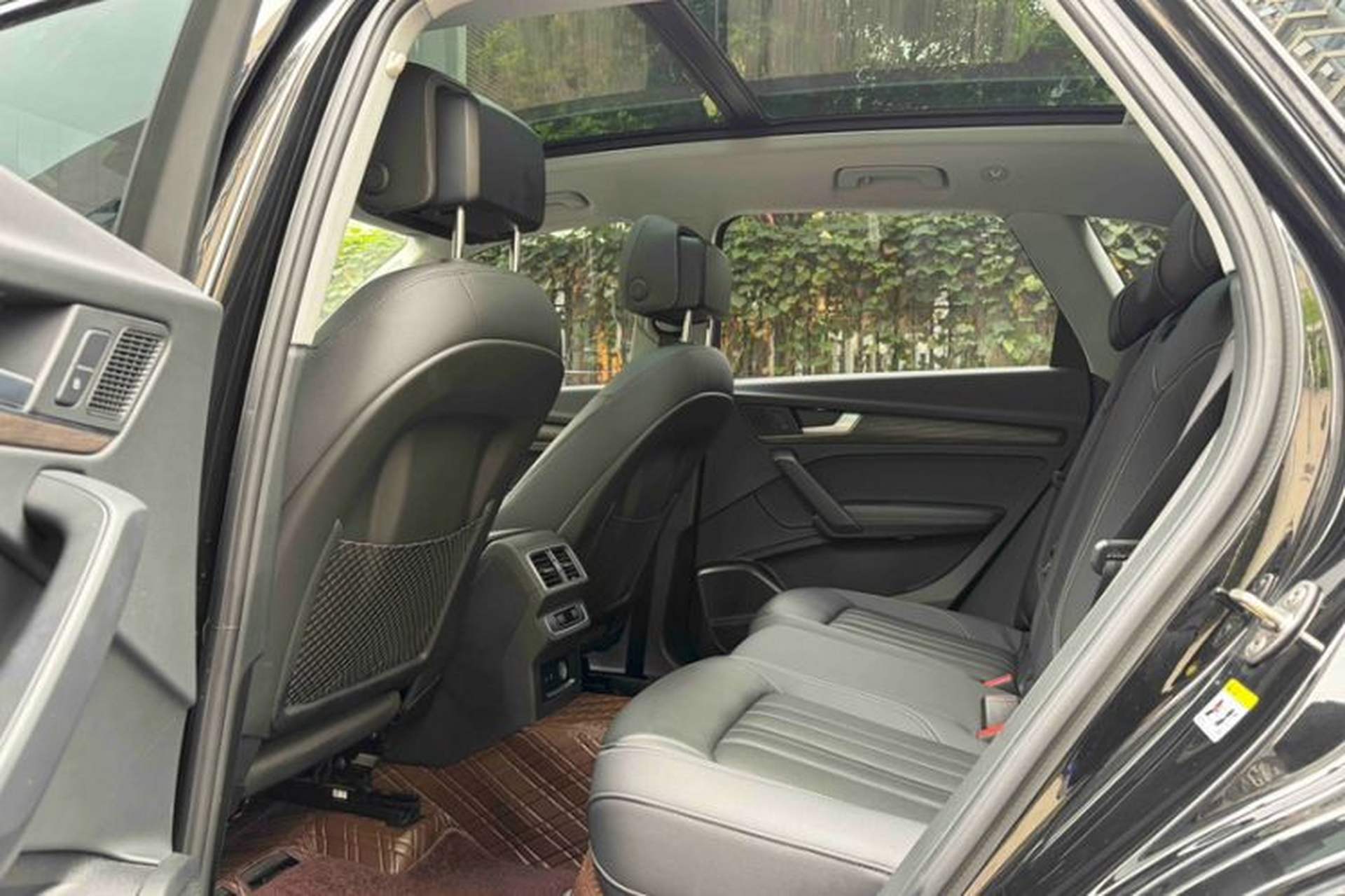 Used Audi Q5L 2022 45T Luxury Elegant Model Interior 2