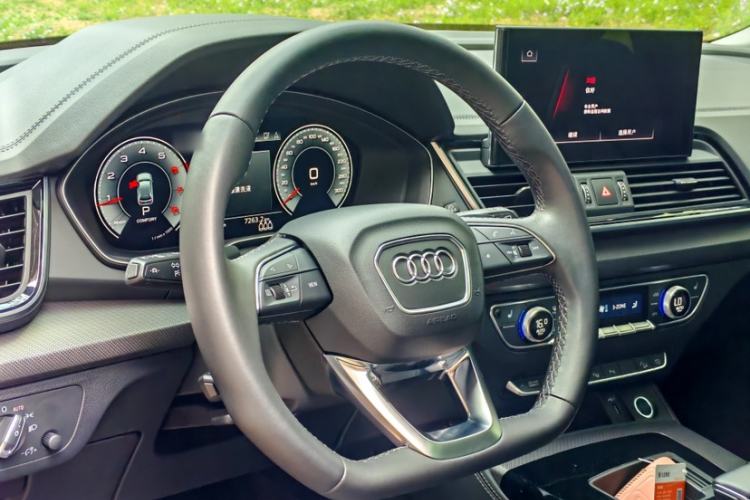 Used Audi Q5L 2022 Updated 40T Luxury Dynamic Edition Interior 2