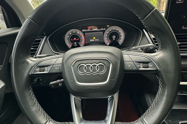 Used Audi Q5L 2022 40T Luxury Dynamic Model Interior 2