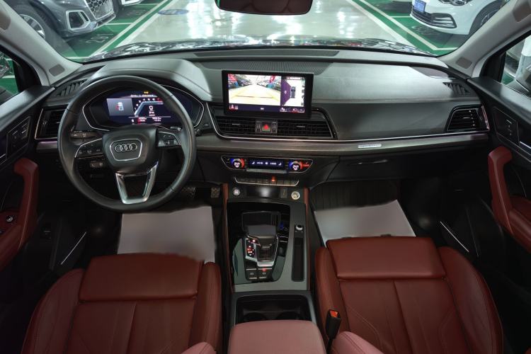 Used Audi Q5L 2022 Updated 45T Luxury Dynamic Version Interior 2