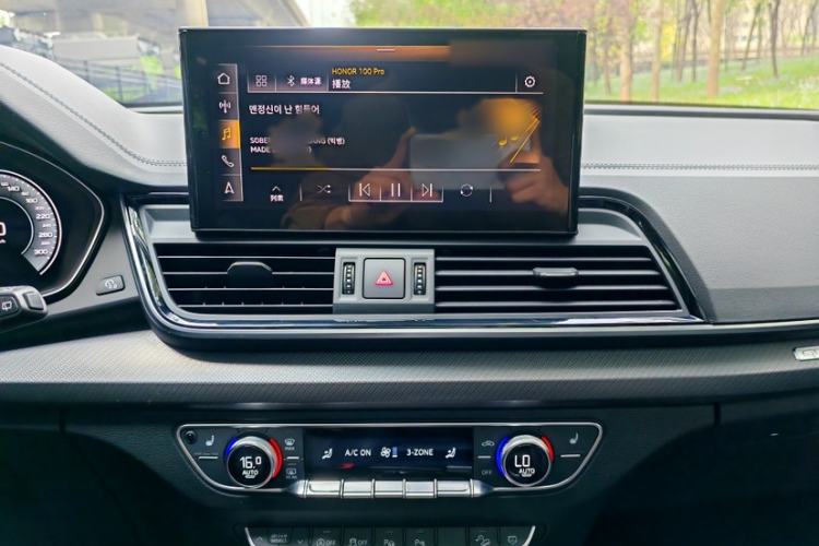Used Audi Q5L 2022 Updated 40T Luxury Dynamic Edition Interior 3