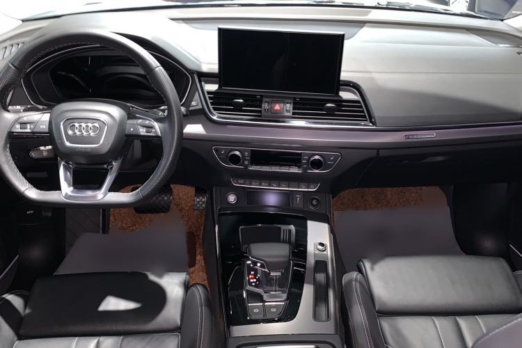 Used Audi Q5L 2022 45T Luxury Dynamic Model Interior 3