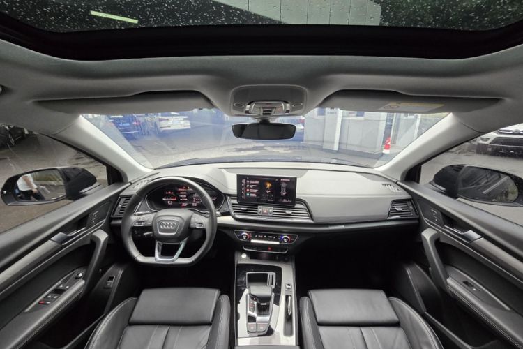 Used Audi Q5L 2022 40T Luxury Dynamic Model Interior 4