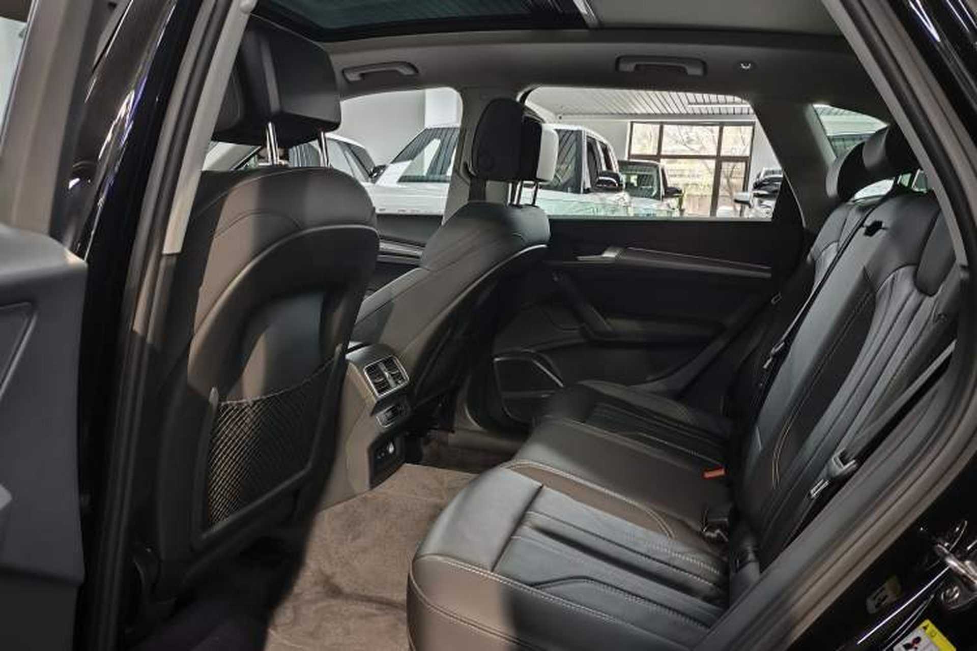 Used Audi Q5L 2022 Updated 40T Luxury Dynamic Edition Interior 4