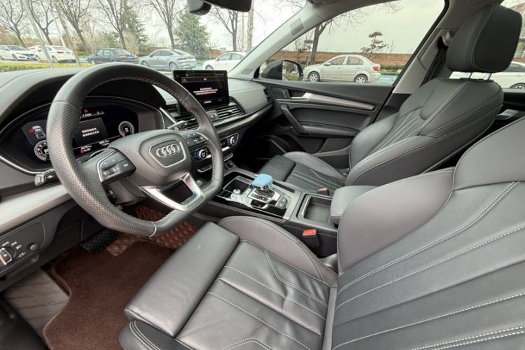 Used Audi Q5L 2022 45T Luxury Dynamic Model Interior 6