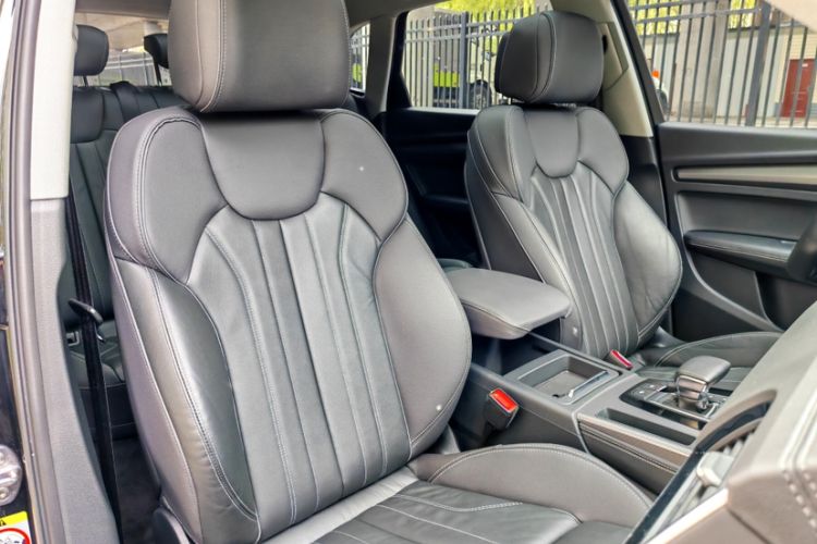 Used Audi Q5L 2022 Updated 40T Luxury Dynamic Edition Interior 9