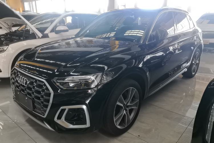 Used Audi Q5L 2022 Updated 45T Luxury Dynamic Version Guazi used car, China used car export, Used car for sale, Used Audi cars, Cheapest cars for sale