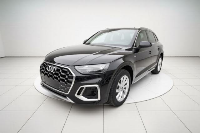 Ojetý Audi Q5L 2022 40T Luxury Dynamic Model