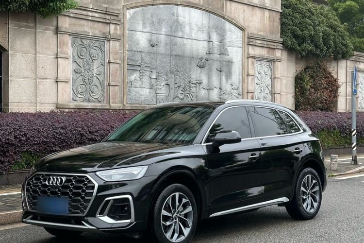Used Audi Q5L 2022 40T Luxury Dynamic Model Guazi used car, China used car export, Used car for sale, Used  cars, Cheapest cars for sale