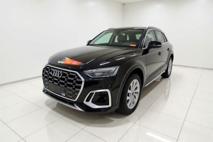 Used Audi Q5L 2022 40T Luxury Dynamic Model Guazi used car, China used car export, Used car for sale, Used cars, Cheapest cars for sale