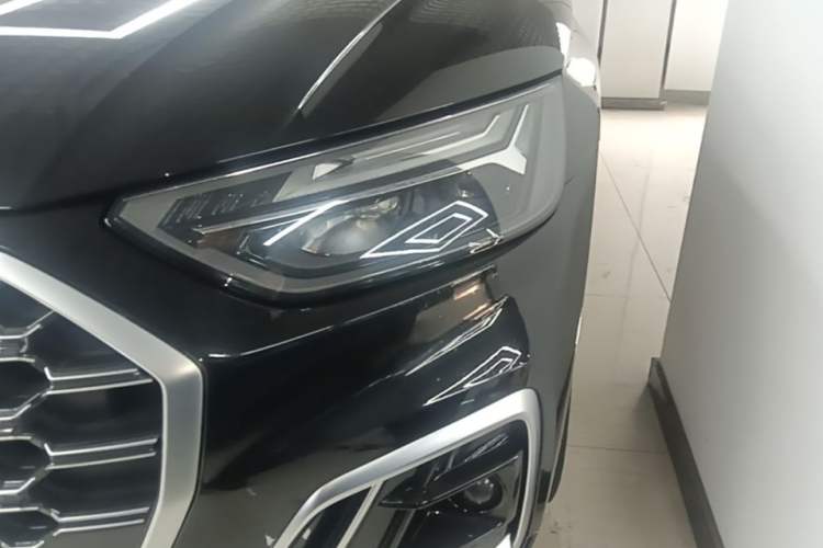 Used Audi Q5L 2022 40T Luxury Dynamic Model Left Front Headlight